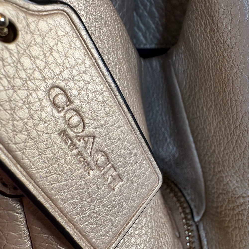 Coach Gold Shoulder Madison Phoebe Shoulder Bag - Picture 5 of 11